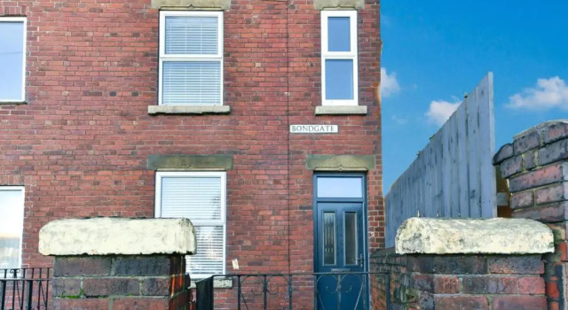 4 Bedroom, 2 Bathroom House - Free Parking, Varaa Hotelli Pontefract West Yorkshire