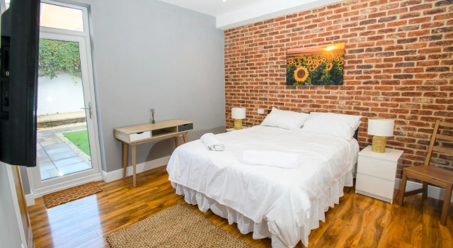 Tavmar Accommodation, Забронировать Отель Бизнес-отели Англии, 4* 5*