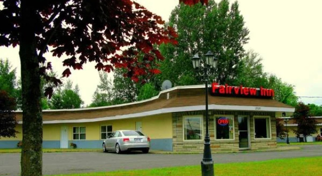 Fairview Inn, Buchen Sie Hotel Cornwall Thousand Islands