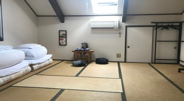 Waraku House, Забронировать Отель Отели Киото с завтраком, рядом с Киотская башня, Завтраки