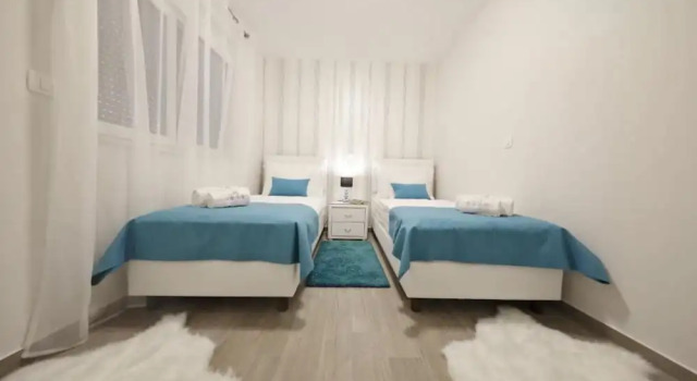 Luxury Majpruz Suites I