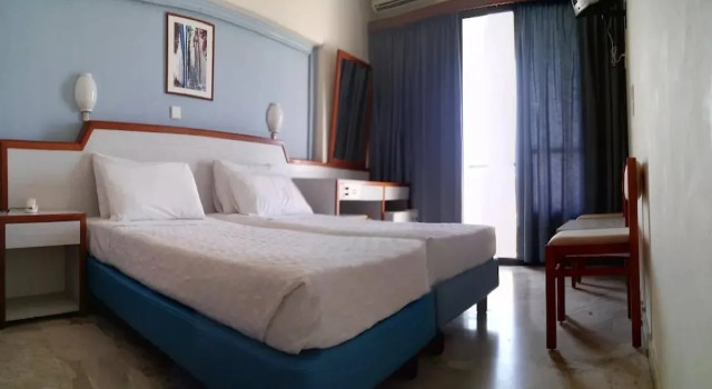 Nina Beach Hotel