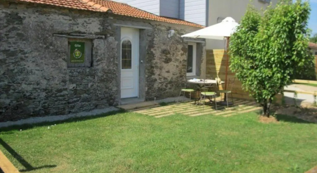 Gîte calme, Wifi, proche Pornic, 4 pers. - FR-1-306-1058, Забронировать Отель Отели Порник с парковкой, Парковка
