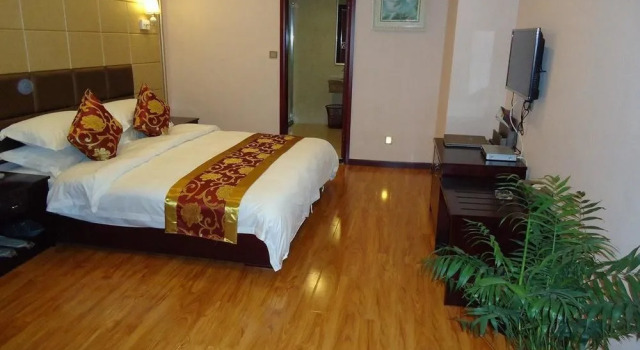 Shanhu Yihao Hotel(嘉鱼山湖壹号酒店), Varaa Hotelli Xianning Hubei