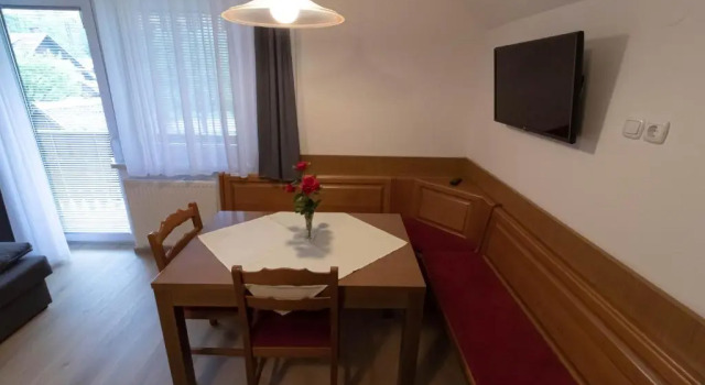 Апартаменты c 1 комнатой Apartments & Rooms Malej