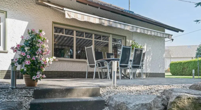 Holiday Home Zum Waldchen Trierscheid, Varaa Lomakoti Trierscheid Vulkan Eifel