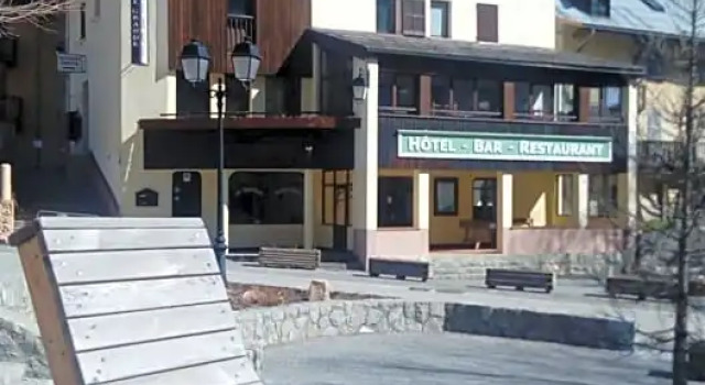 Auberge Roche Grande, Забронировать Хостел Хостелы Национального парка Меркантур, Хостел
