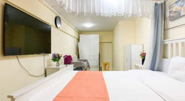 Люкс XingFuLi Service Apartment