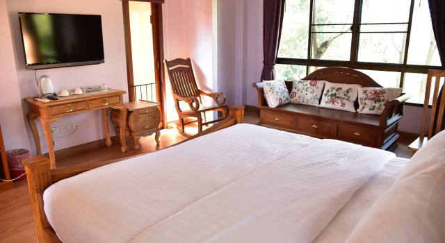 Khao Yai Phu Kham Luang Resort