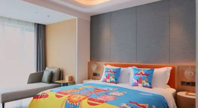 Семейный люкс Jingju Hotel Shenzhen