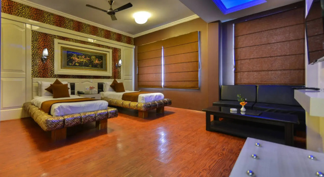 Hotel Samci Riviera, Забронировать Отель Сринагар Jammu & Kashmir Ski