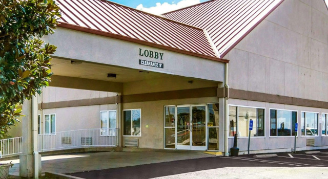 Quality Inn & Suites, Buchen Sie Hotel Elizabethtown Kentucky