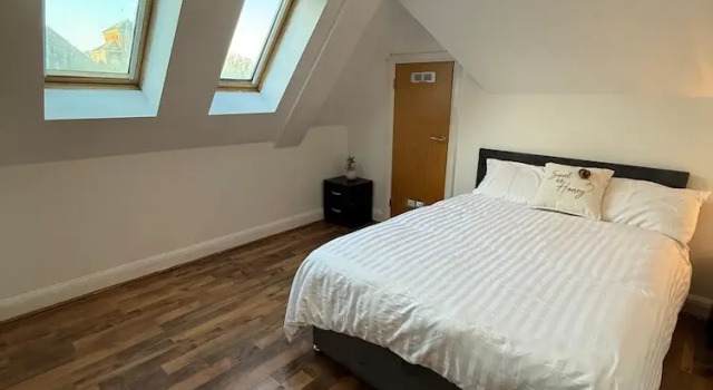 Guildford Court Apartment Colchester, Забронировать Апартаменты/квартира Отели Колчестера с парковкой, рядом с Ратуша Колчестера, Парковка