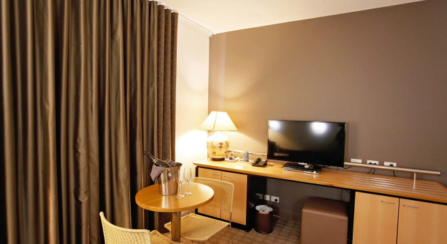 Golden Pebble Hotel, Boek Hotel Hotels in Melbourne met ontbijt, Ontbijt