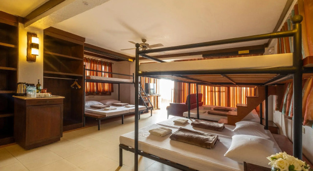 West 35 Eco Mountain Resort