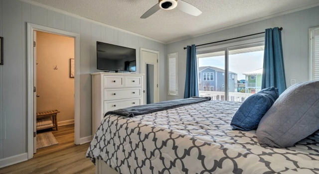 Апартаменты Holden Beach Vacation Rental: Short Path to Beach