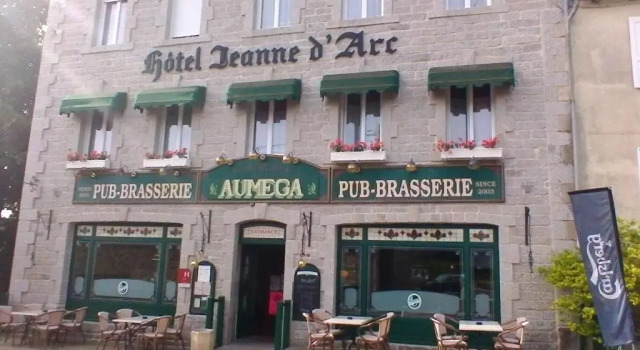 Hôtel Jeanne D'Arc, Rezervasyon Otel Lozère otoparklı oteller, Otopark