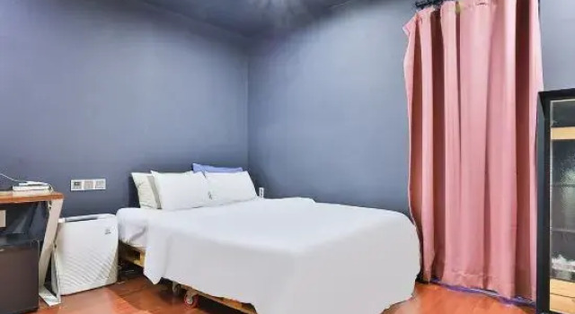 Номер Standard Elephant Shower Hotel