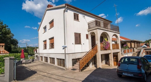 Marica - A1, Prenota Hotel Hotel a Isole Quarnerine con parcheggio, Parcheggio