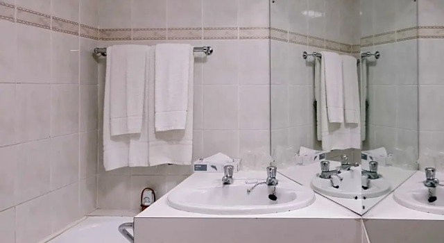 Номер Standard с видом на сад Apollo Hotel