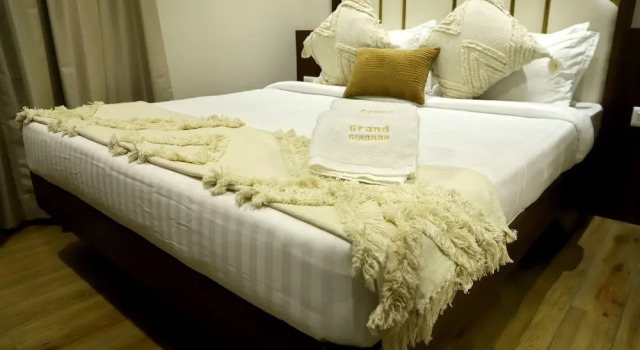 Номер Luxury Hotel Grand Girdhar