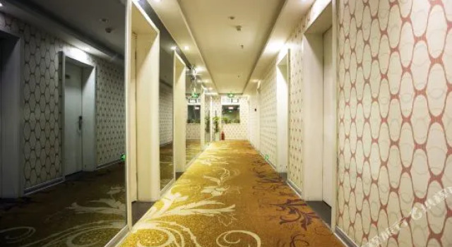 Hanmei Fashion Hotel, Rezervovat Hotel Čeng-čou Henan