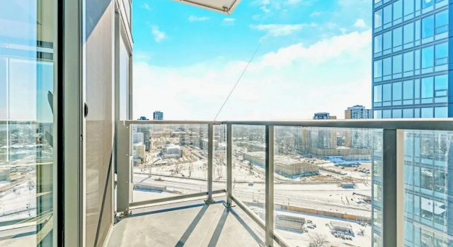 Коттедж High Rise 1BR Building With Gorgeous Views