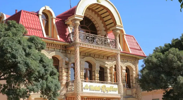 Raykhan Hotel
