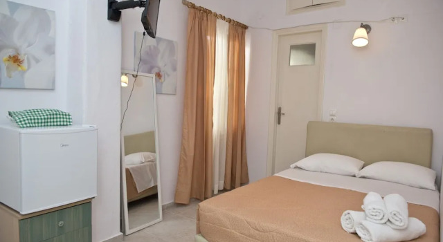 Номер Economy Karboni Hotel