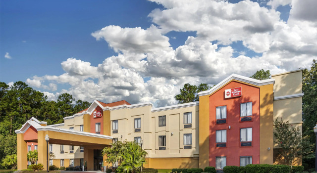 Best Western Plus Richmond Hill Inn, Boek Hotel SPA-hotels in Georgia, SPA