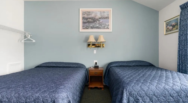 Номер Economy Ner Beach Motel