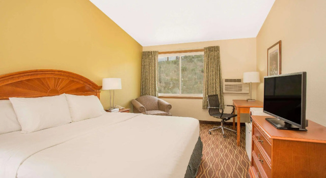 Двухместный номер Standard Days Inn by Wyndham Silverthorne
