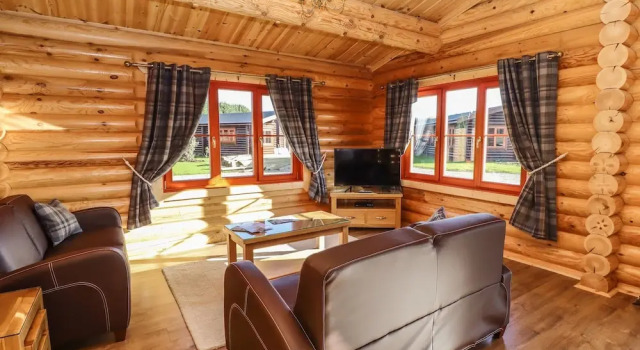 Holly Lodge, Забронировать Отель Окем Лестершир