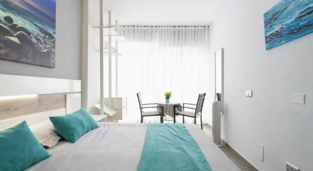 Апартаменты 1st Line Studio Las Canteras Beach - Wifi