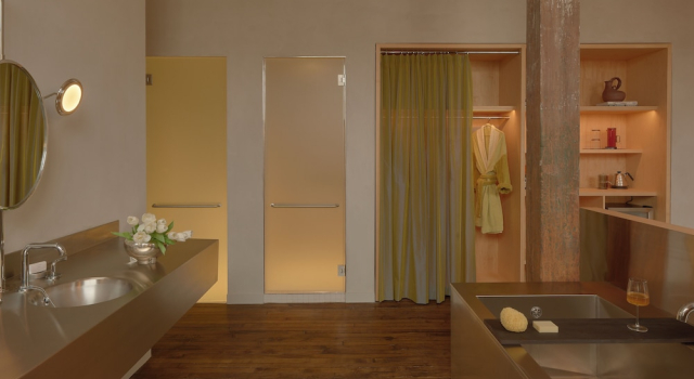 Полулюкс Pocketbook Hotel and Baths