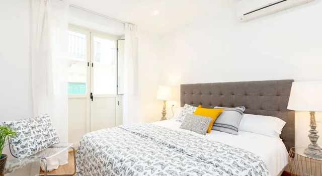 Modern Apartment in Prime Location. Marín García III