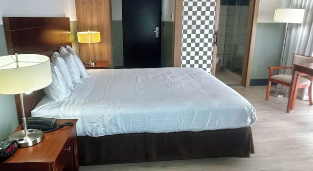 Двухместный номер Standard с балконом и с красивым видом из окна Huntington Beach Inn