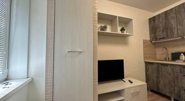 Lucky Room on Ryazansky Avenue, Reservar Hotel Hotéis baratos em Moscou