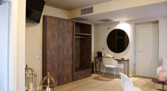 Полулюкс Deluxe Hotel Battisti 31