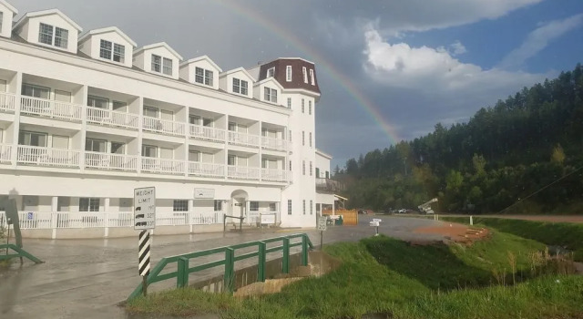 Roosevelt Inn Mount Rushmore, Varaa Hotelli Hotellit South Dakota uima-altaalla, Uima-allas