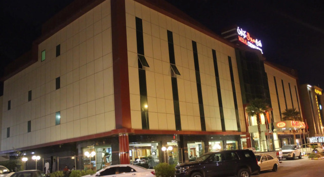 Meral Crown Hotel