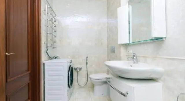 VIP 2 bedroms right near Khreashatik