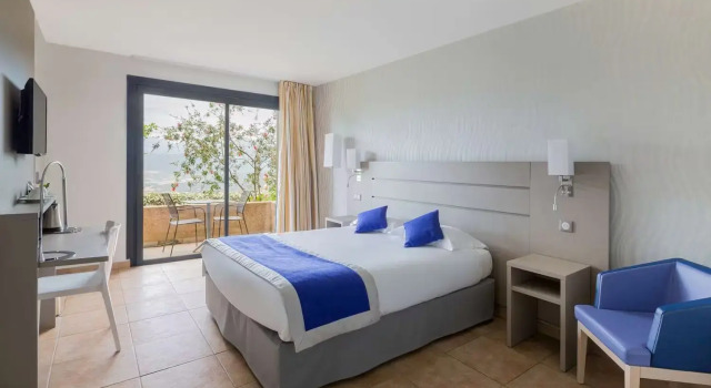 Номер Comfort Best Western Plus San Damianu