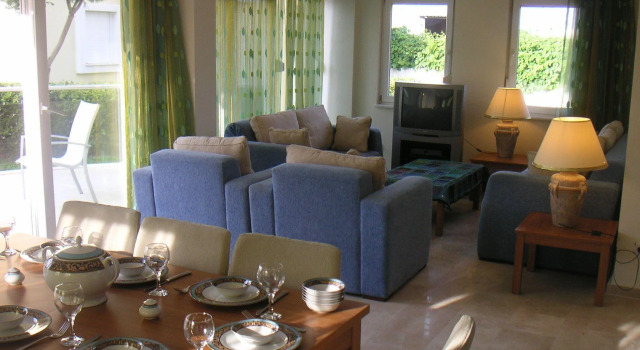 Stunning Large 4 bed Villa Within Walking Distance Of Everything beach, Reservar Vila Manavgat 
