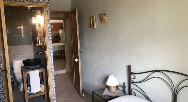 Atelier du Philosophe, Buchen Sie Bed & Breakfast Gluiras Auvergne