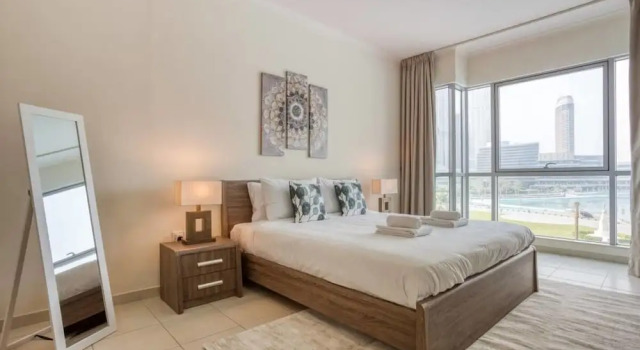 NEW Burj Khalifa and Fountains View Luxury Apt, Забронировать Апартаменты/квартира Даунтаун Дубай , рядом с Дубайский аквариум