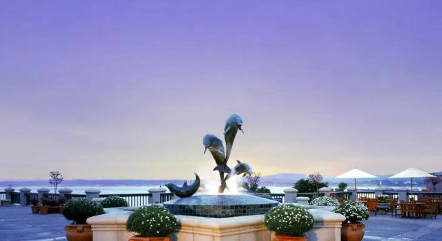 Четырёхместный номер Standard Monterey Plaza Hotel & Spa