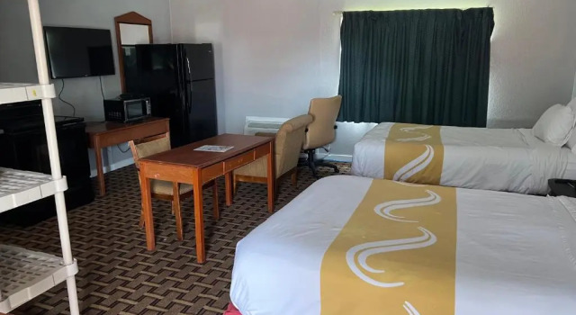 Двухместный номер Standard Budget Inn