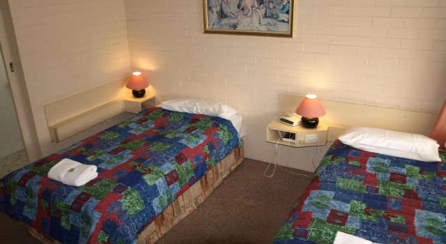 Двухместный номер Standard Civic Motor Inn