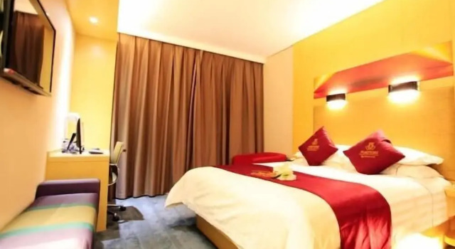 Magnotel Hotel Zhengzhou Yingxie Road, Rezervovat Hotel Čeng-čou Henan